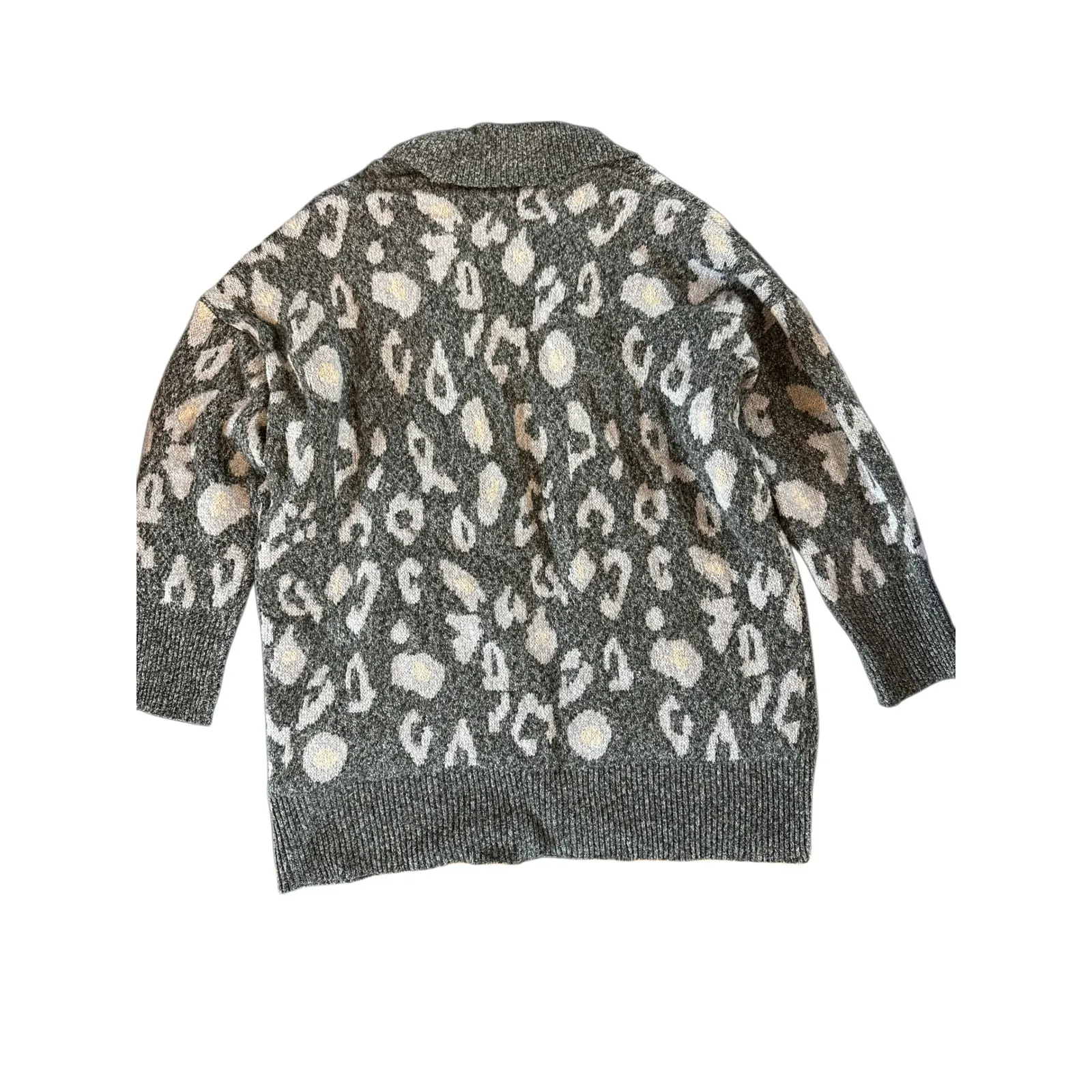 Cupcakes & Cashmere Molly Leopard Jacquard Open Cardigan – Gray – L - Image 5