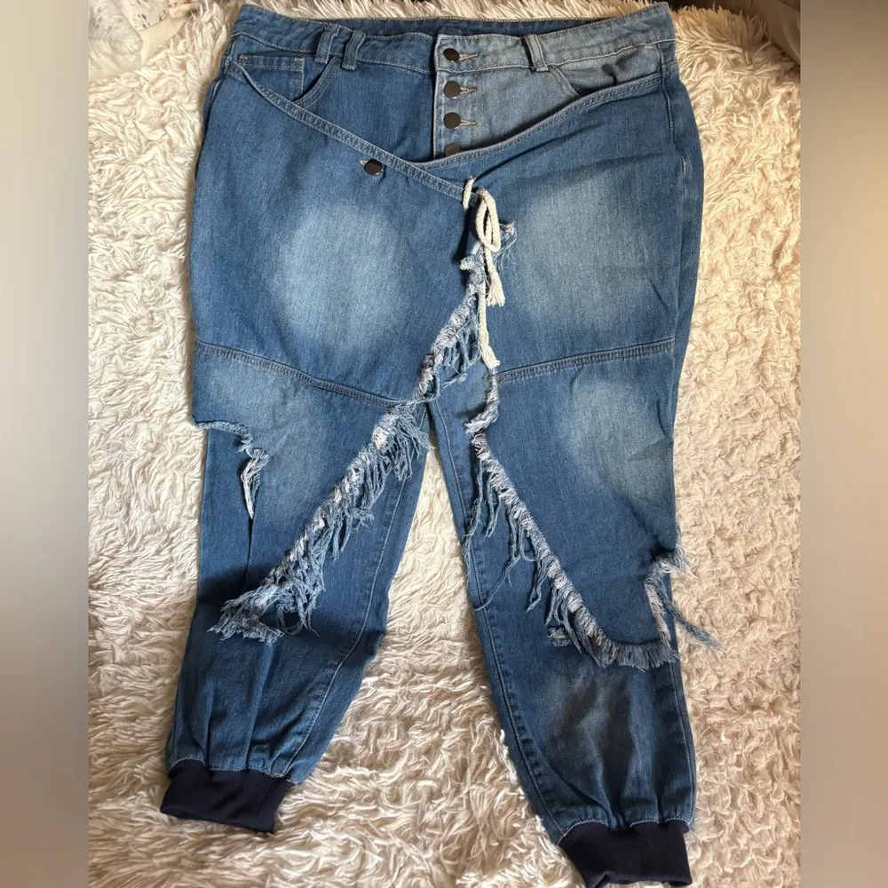 Joggings layered Blue Distressed Women's Jeans Size 12 - Image 2