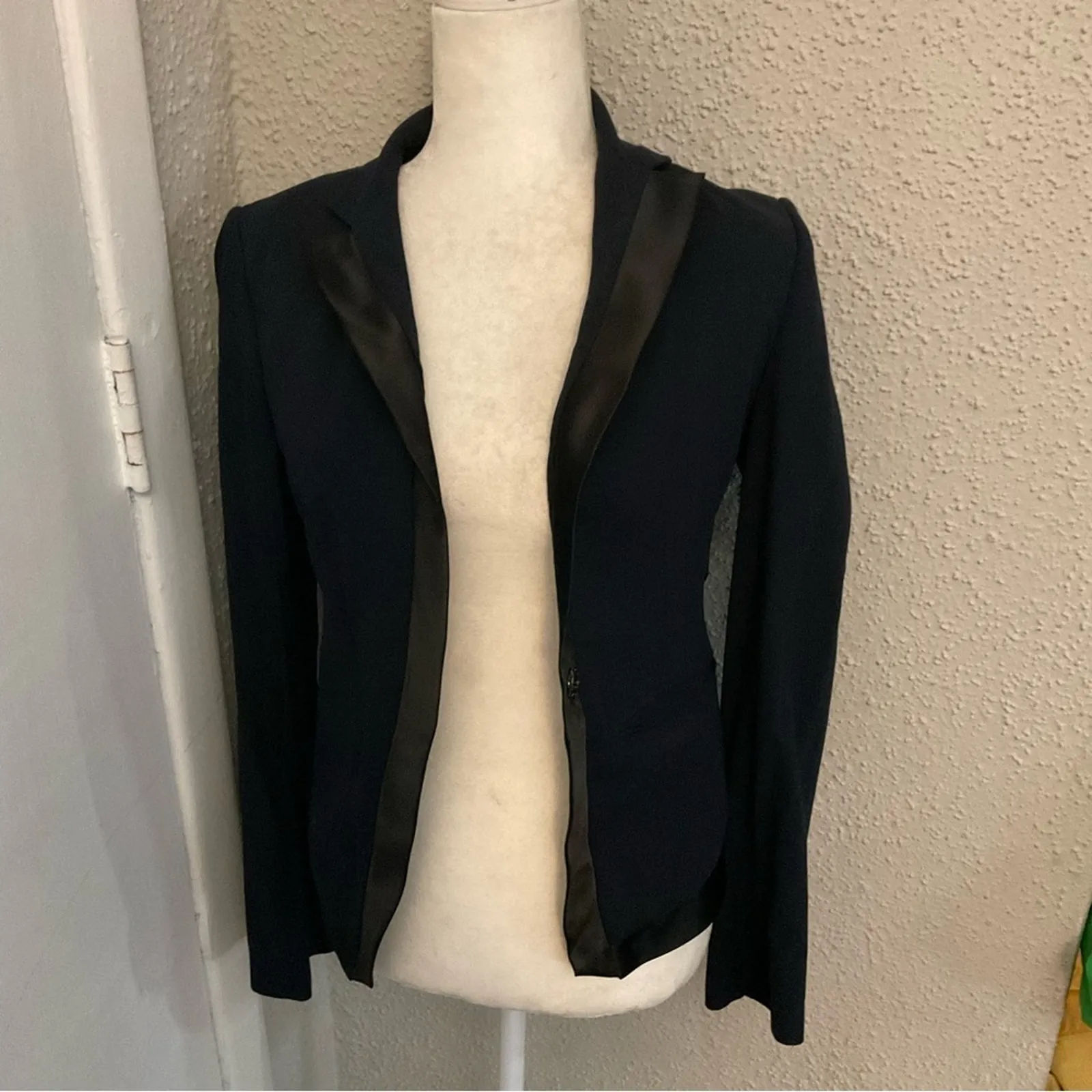 BCBGMaxAzria Navy/Black Tuxedo Wool Jacket XS Holiday Retrogirl Glam Menswear - Image 3