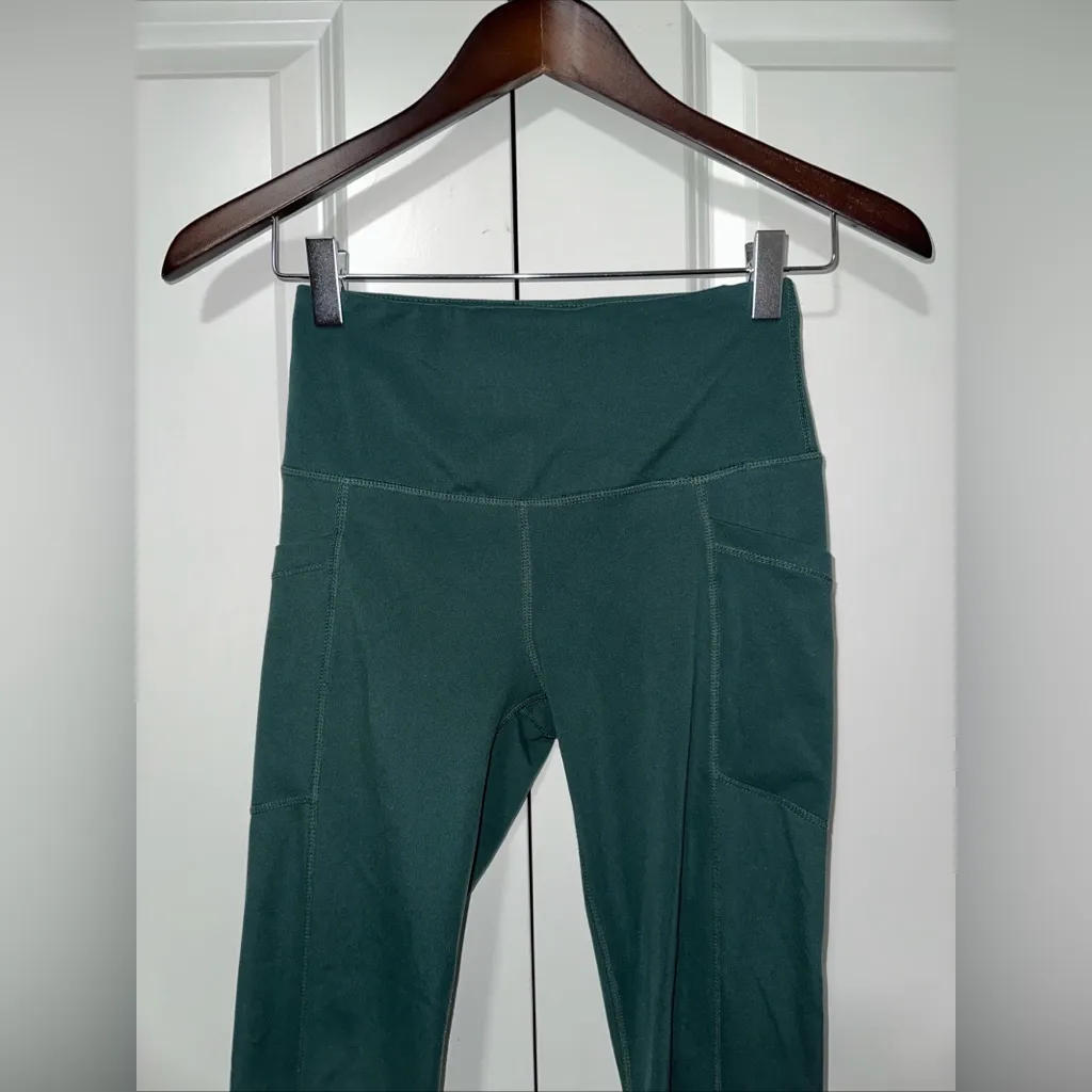 Yogalicious Lux Lightweight Soft Pocket Leggings XS - Image 2