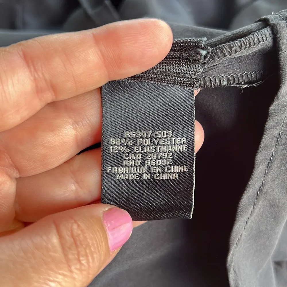 Renuar Ruffled Sleeveless Blouse Size 4 - Image 8