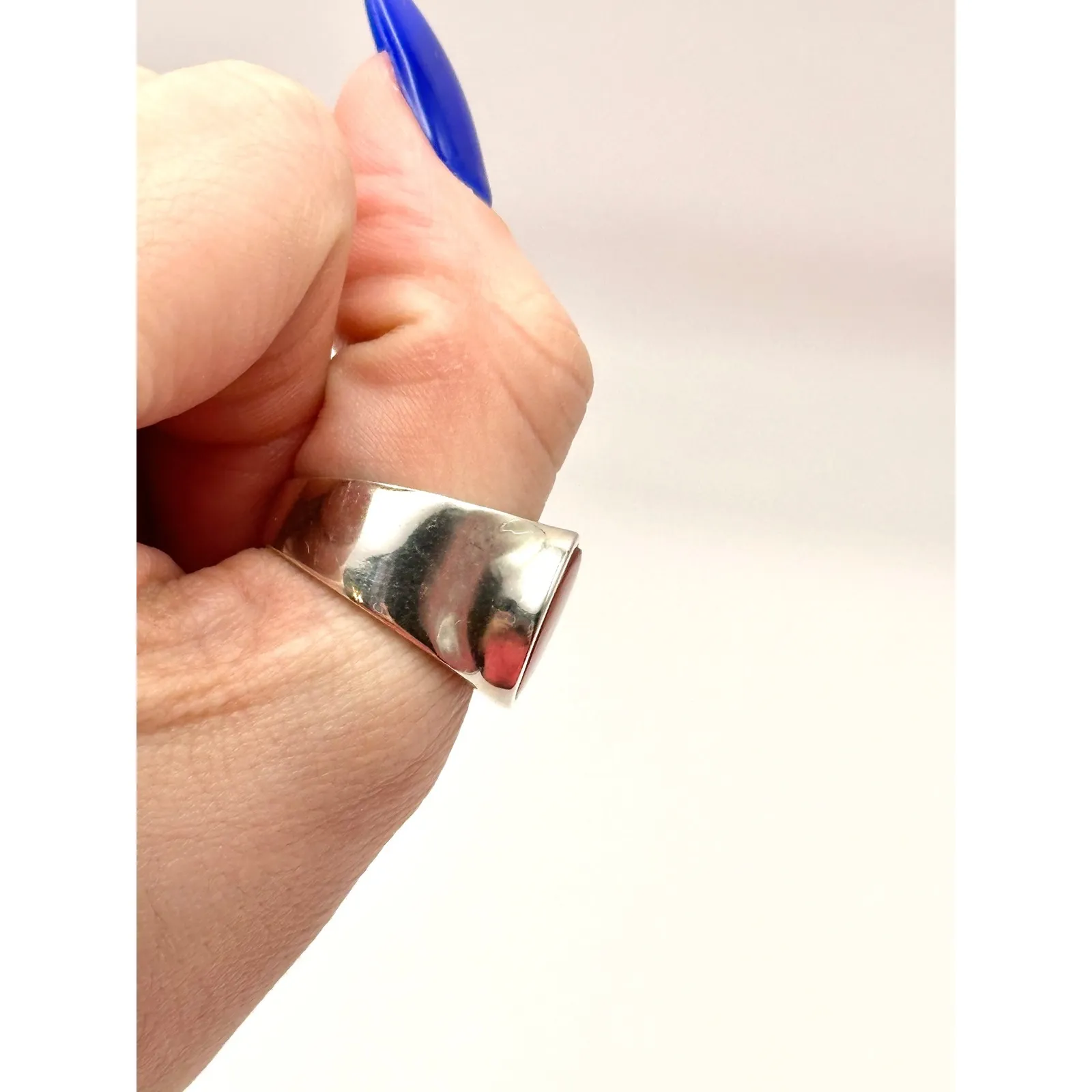 Carnelian Thick Band Sterling Silver Handmade Ring Size 9 - Image 6