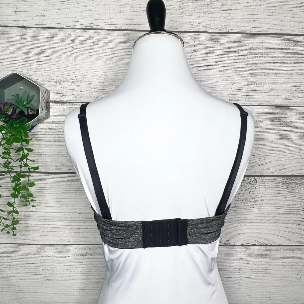 Victoria’s Secret Grey & Black MultiWay Bra Size 34D Lightly Lined T-Shirt Bra - Image 6