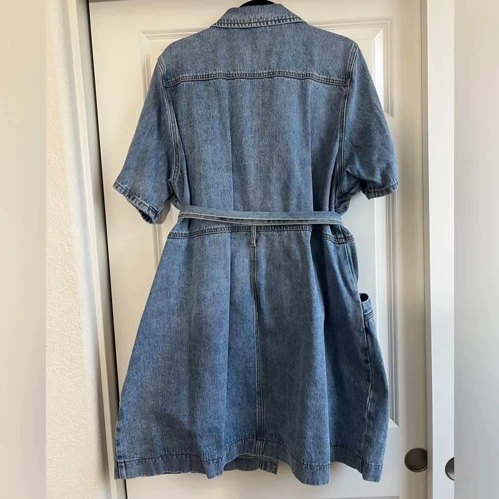 Showpo Light Blue Denim Dress Size 16 - Image 5