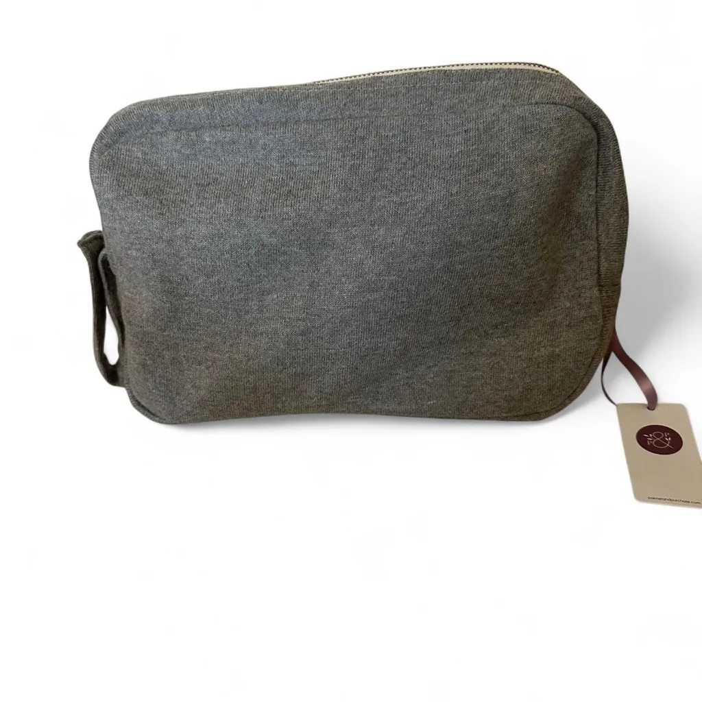 Palmer & Purchase Gray Knit “LOVE” Zip Pouch – NWT - Image 3