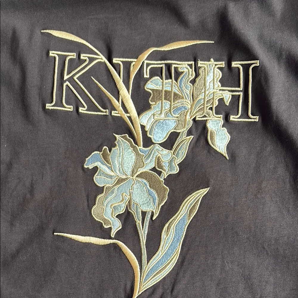 Kith Brown Graphic T - Image 6