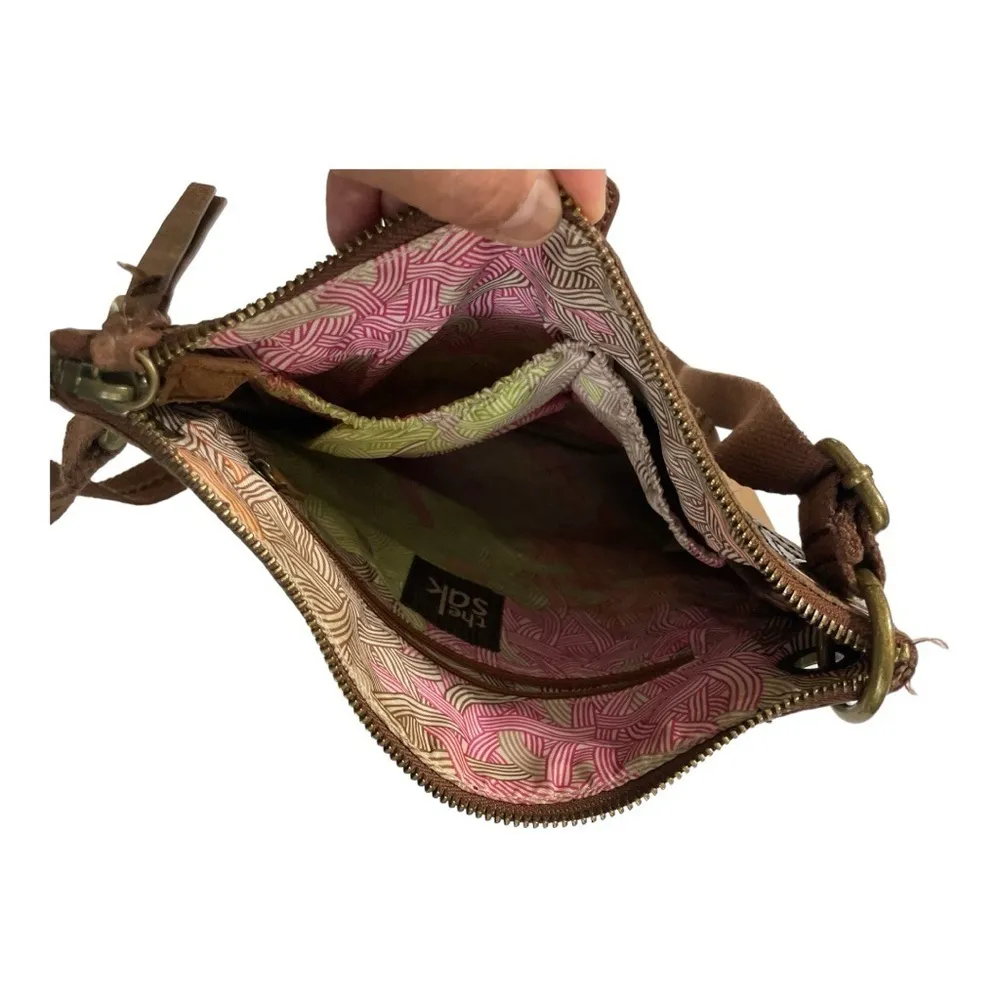The Sak 2 Toned Brown Distressed Leather Kendra Crossbody Purse Bag Hippie Boho - Image 9