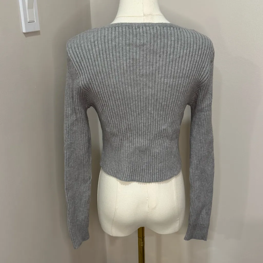 Mable front Tie Top Cardigan Large‎ Gray - Image 3