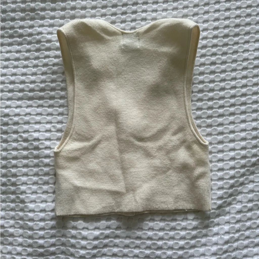 BDG Cropped Cream Knit Vest - Image 2