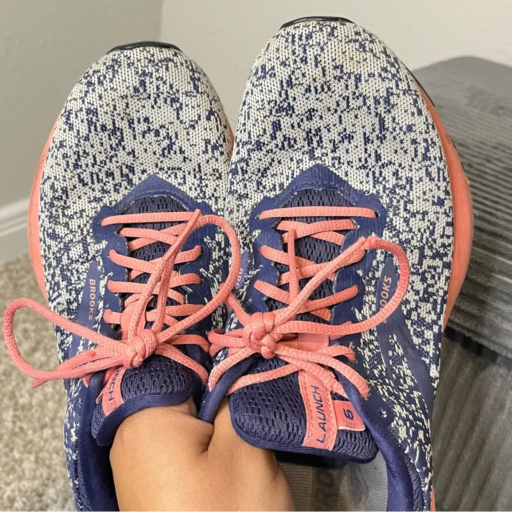 Brooks Launch 6 Running Shoes Size 8.5 - Image 6