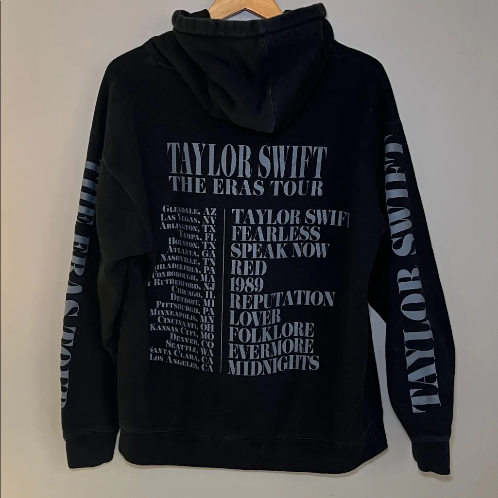 Taylor Swift Eras Tour Official Merch Black Hoodie Unisex Size Large - Image 5