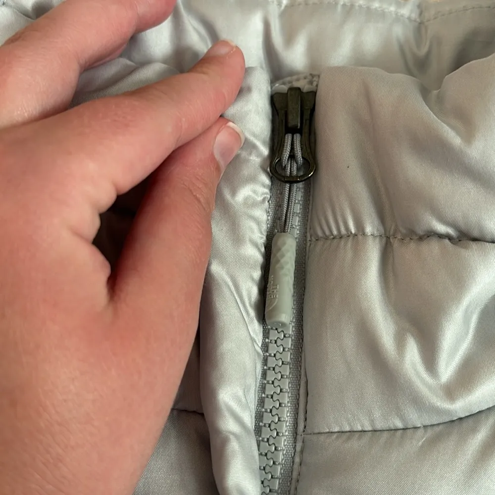 The North Face NWOT  Jacket - Image 5