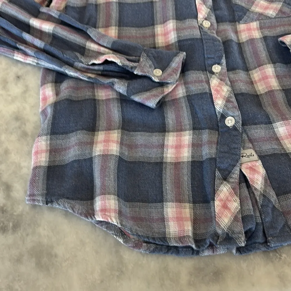 Rails Blue Plaid Flannel Shirt - Image 4