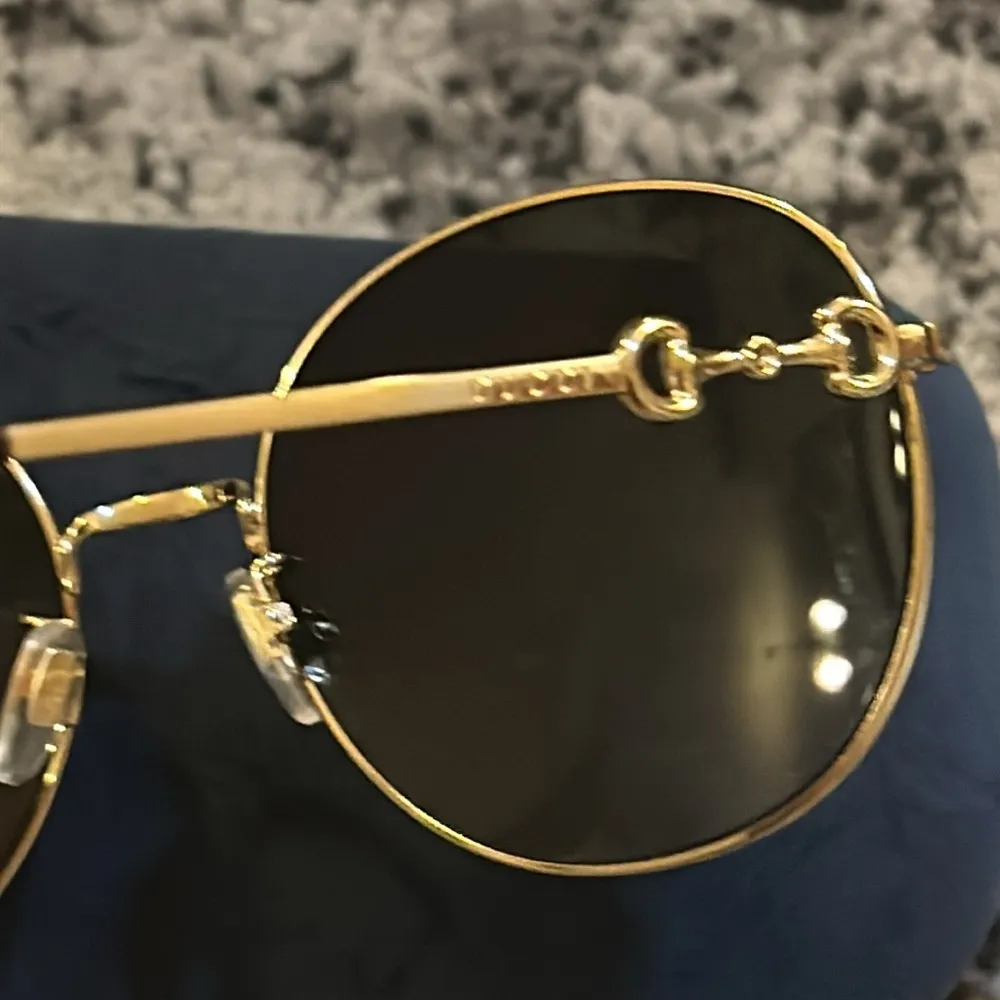 Gucci  59mm Round Sunglasses with Horsebit - Image 6