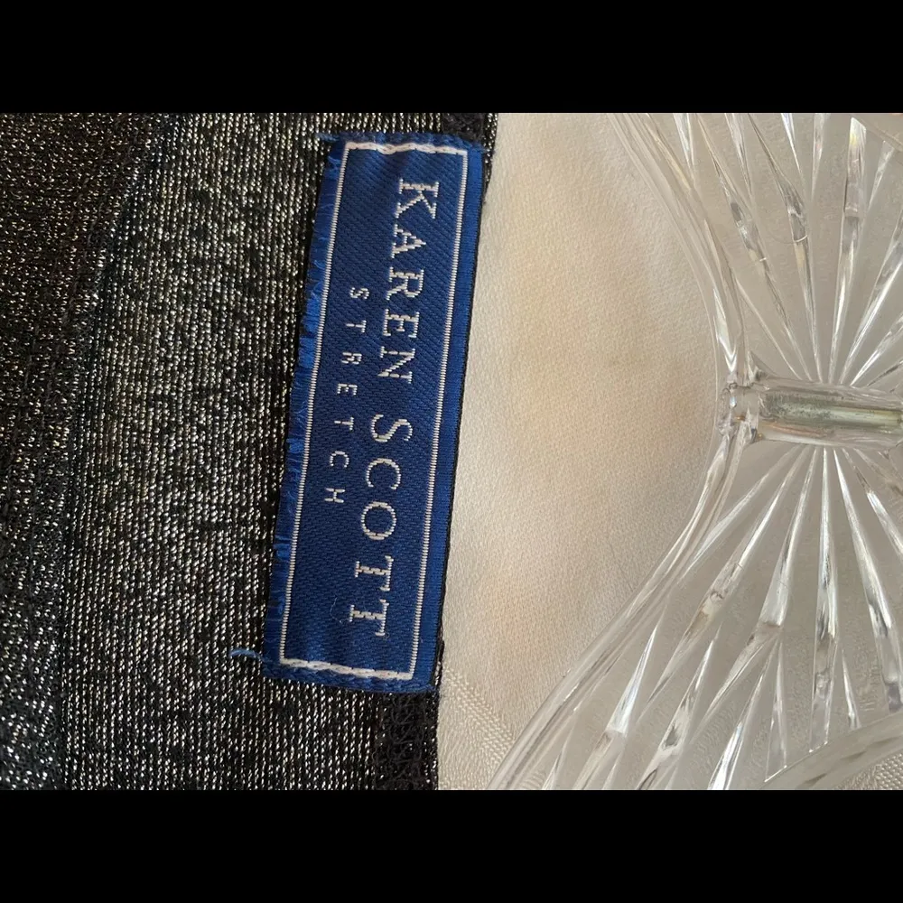 Karen Scott Metallic Black  Short Sleeve Black Pullover Top S - Image 7