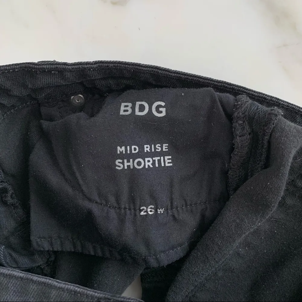 BDG Black Mid Rise Shortie Jean Shorts | Sz 26 - Image 5