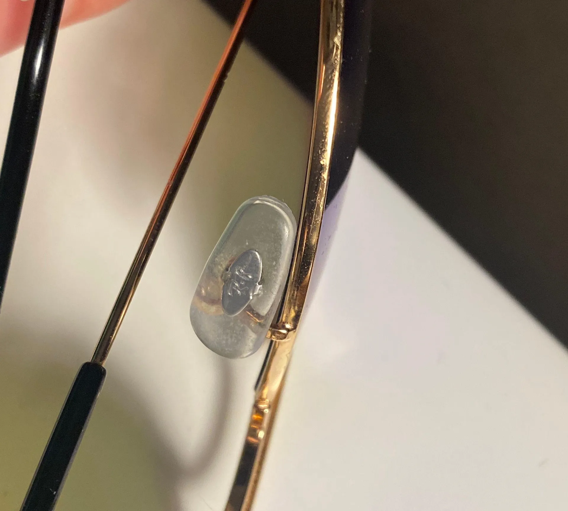 Mirrored Aviator Sunglasses - Image 3