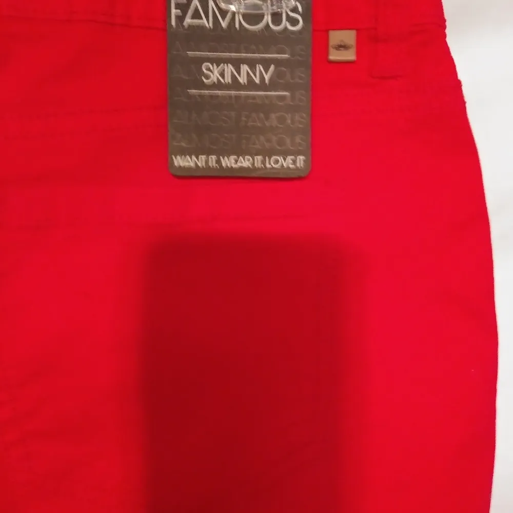 Almost Famous 9 Red Cotton Skinny Crop Pants - Image 6