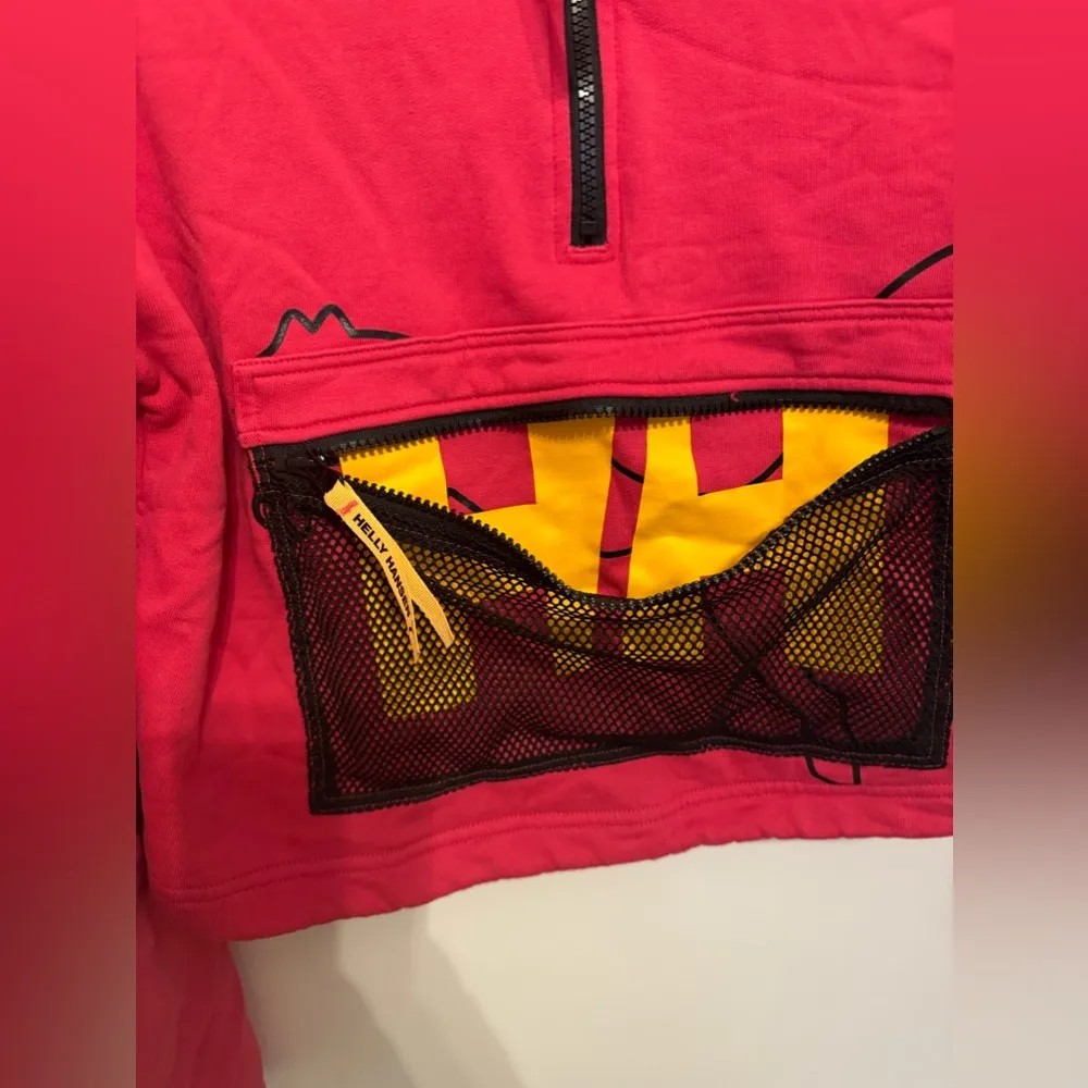 Puma  x HELLY HANSEN Women's Half Zip Sweatshirt and Leggings Set Side L - Image 7