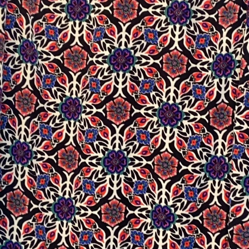 Old Navy Maternity Colorful Flower Dress Size Medium Excellent Condition - Image 7