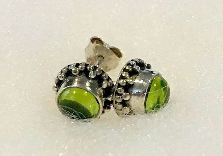 SILPADA Green Peridot Cabochon Sterling Silver Earrings P1401 NWOT LAST PAIR! - Image 7