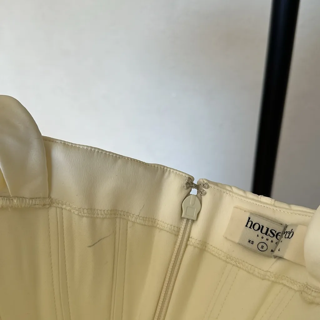 House Of CB Loretta Ivory‎ Satin Strapless Dress white corset midi NWOT size S - Image 16