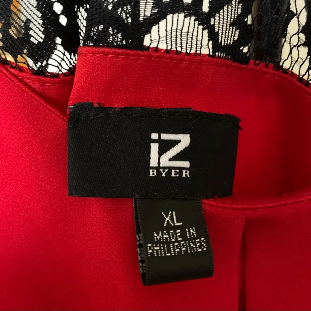 IZ Byer Red dress with black lace on back pleat on the front size XL. - Image 7