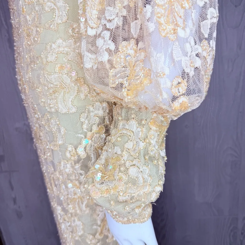 Vintage beaded sequin formal wedding dress tan cream high neck dress Size M - Image 7