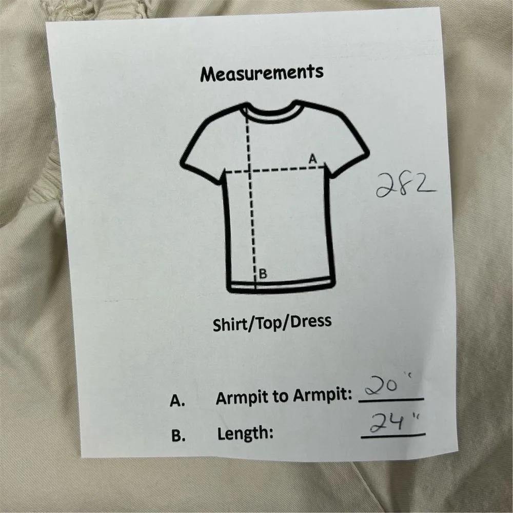 Banana Republic Women's Ivory Flutter Sleeve Blouse Size M Casual - Image 6