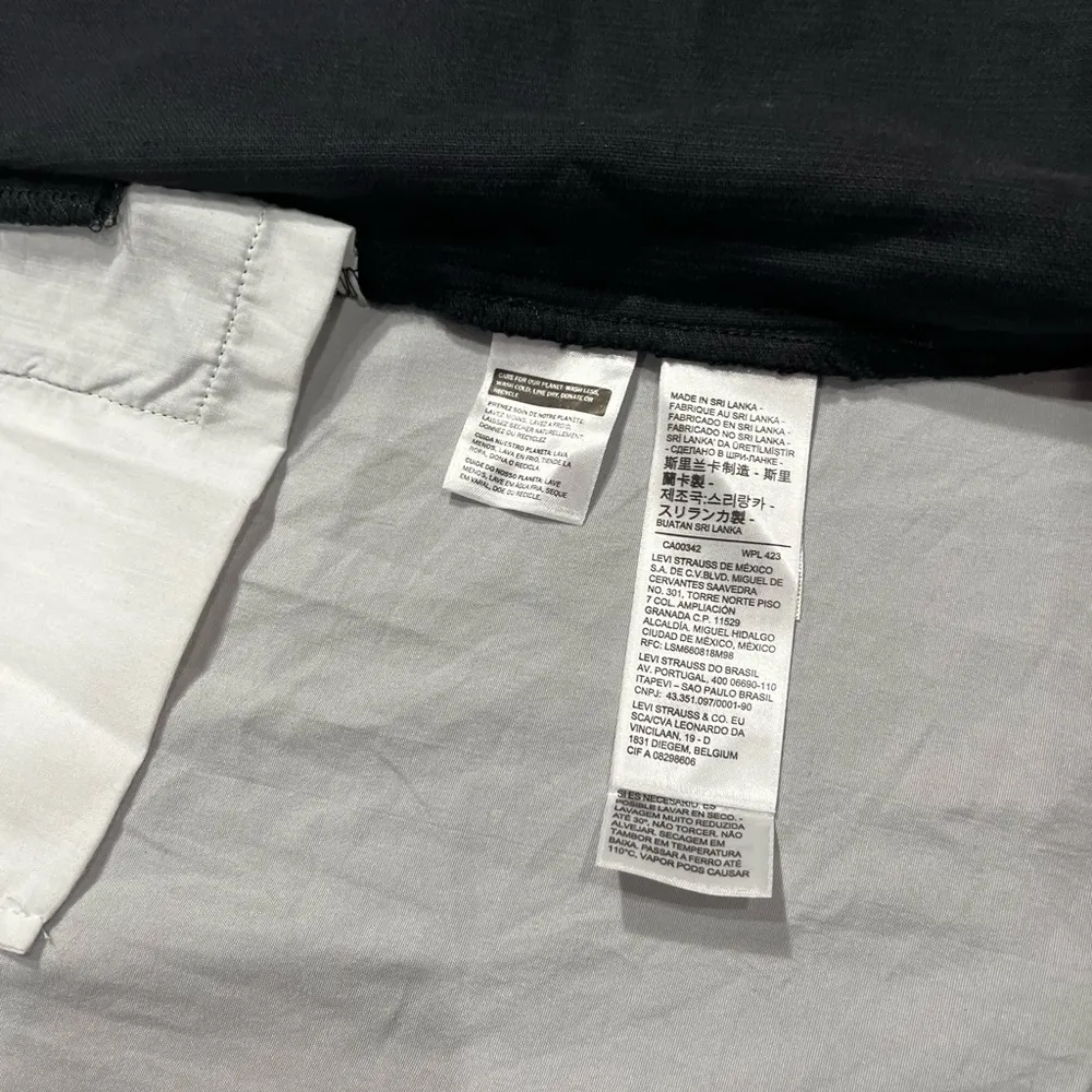 Levi's Women's Nolan Dress Caviar Size Small - Image 8