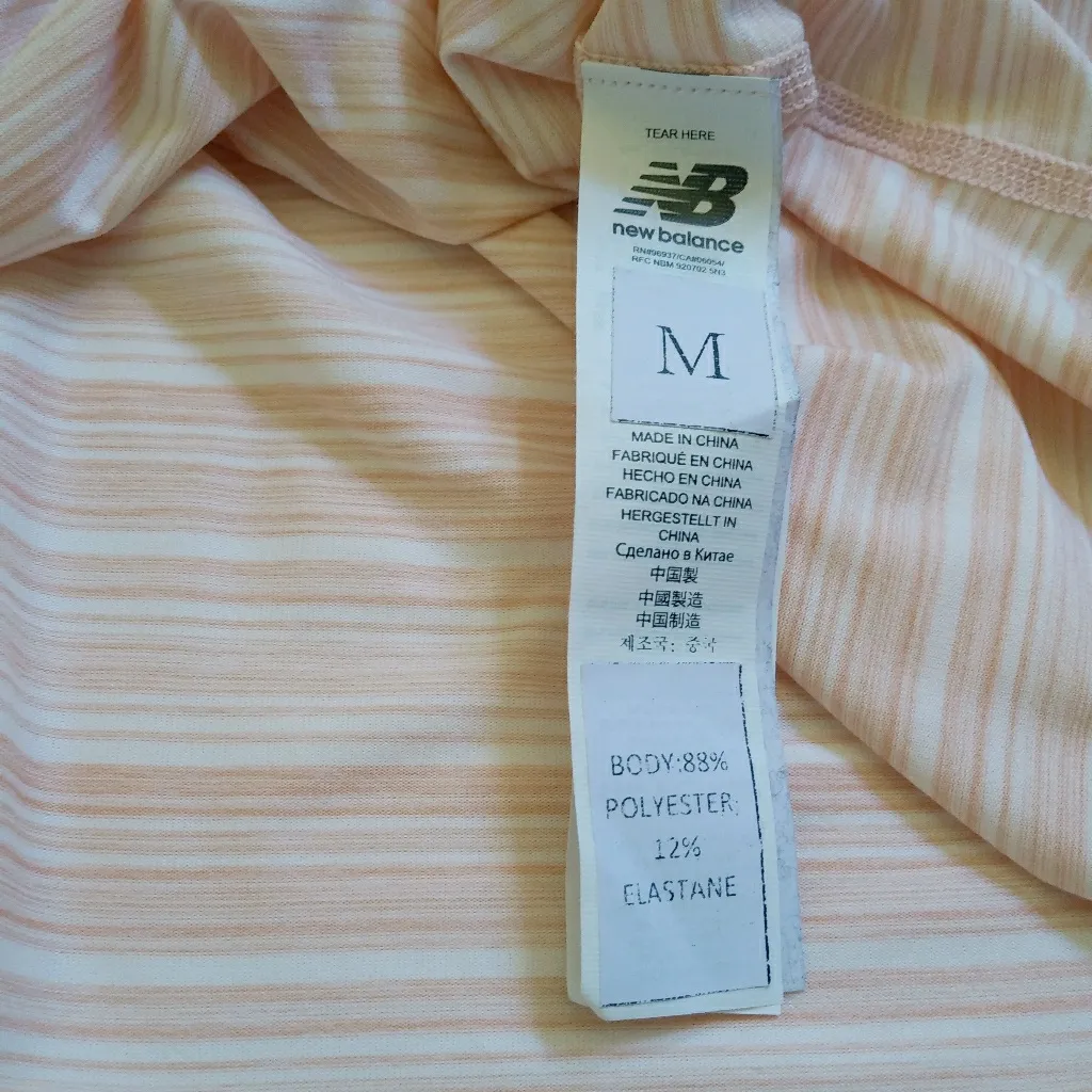 New Balance  tank top
SIZE M - Image 2