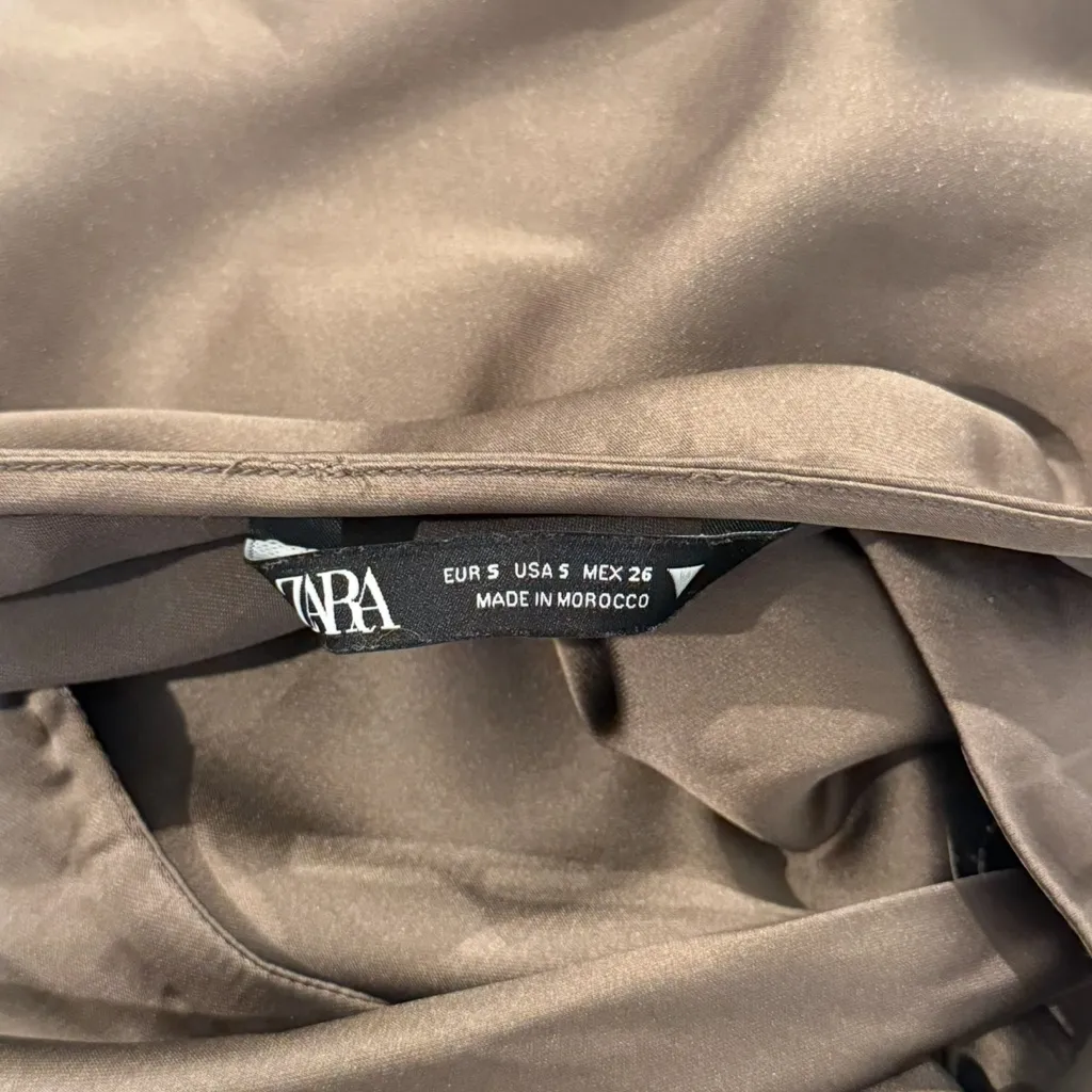 Zara Satin Halter Top - Image 7