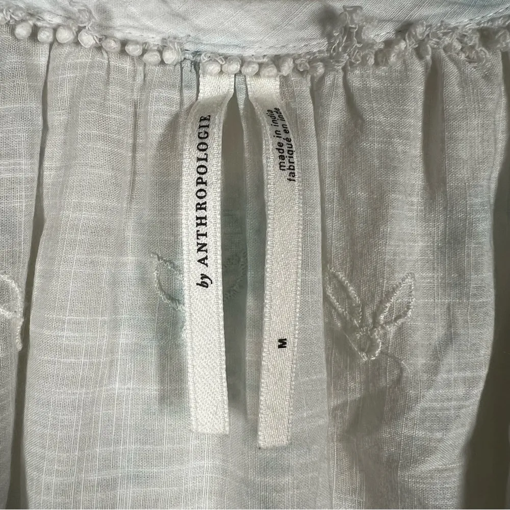 Anthropologie White Blue Tie Dye Floral Embroidered Eyelet Top‎ - Image 3