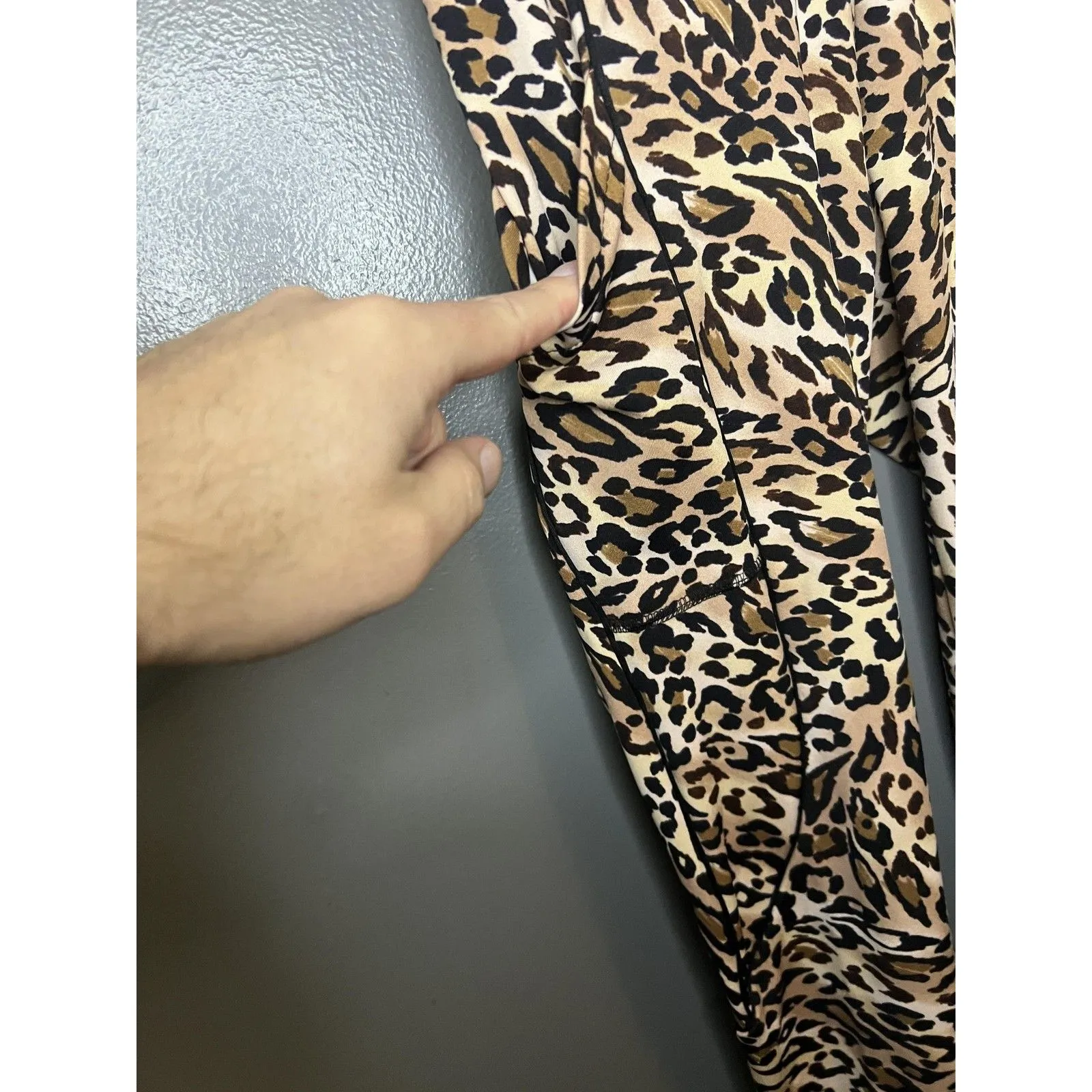 Body Instinct Leggings Womens Small Leopard Print High Rise Yoga Pocket Pants Brown - Image 4