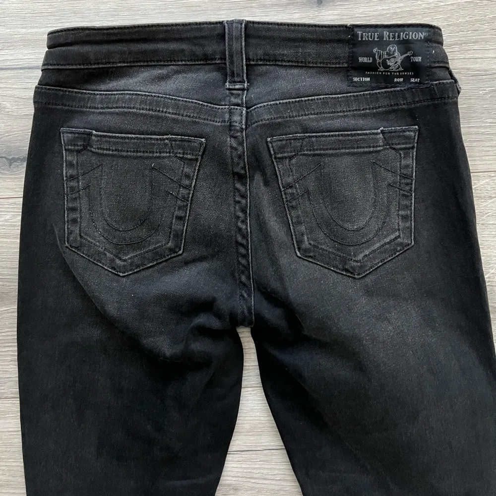 True Religion Halle Mid Rise Super Skinny Jeans | Faded Black Grunge Wash | 26 - Image 4