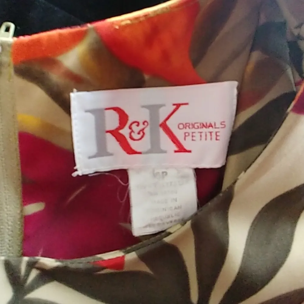 R & K Originals Tropical Flower Leaves Print Dress Orange Size 6P - Image 5