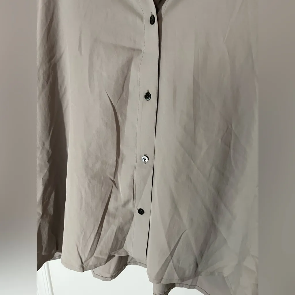 James Perse Lightweight Matte Sateen Fluid Shirt - Image 6