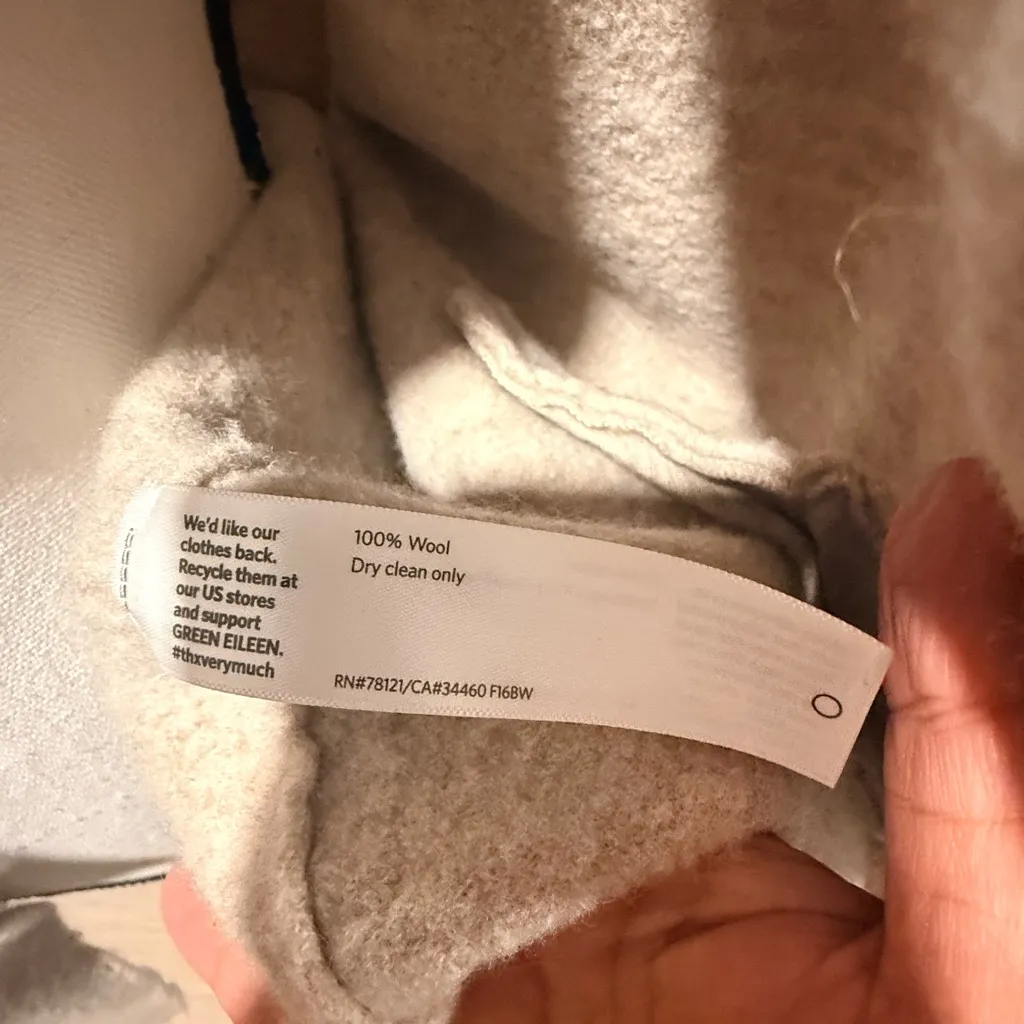 Eileen Fisher Beige Sleeveless Open Front long Vest medium - Image 9