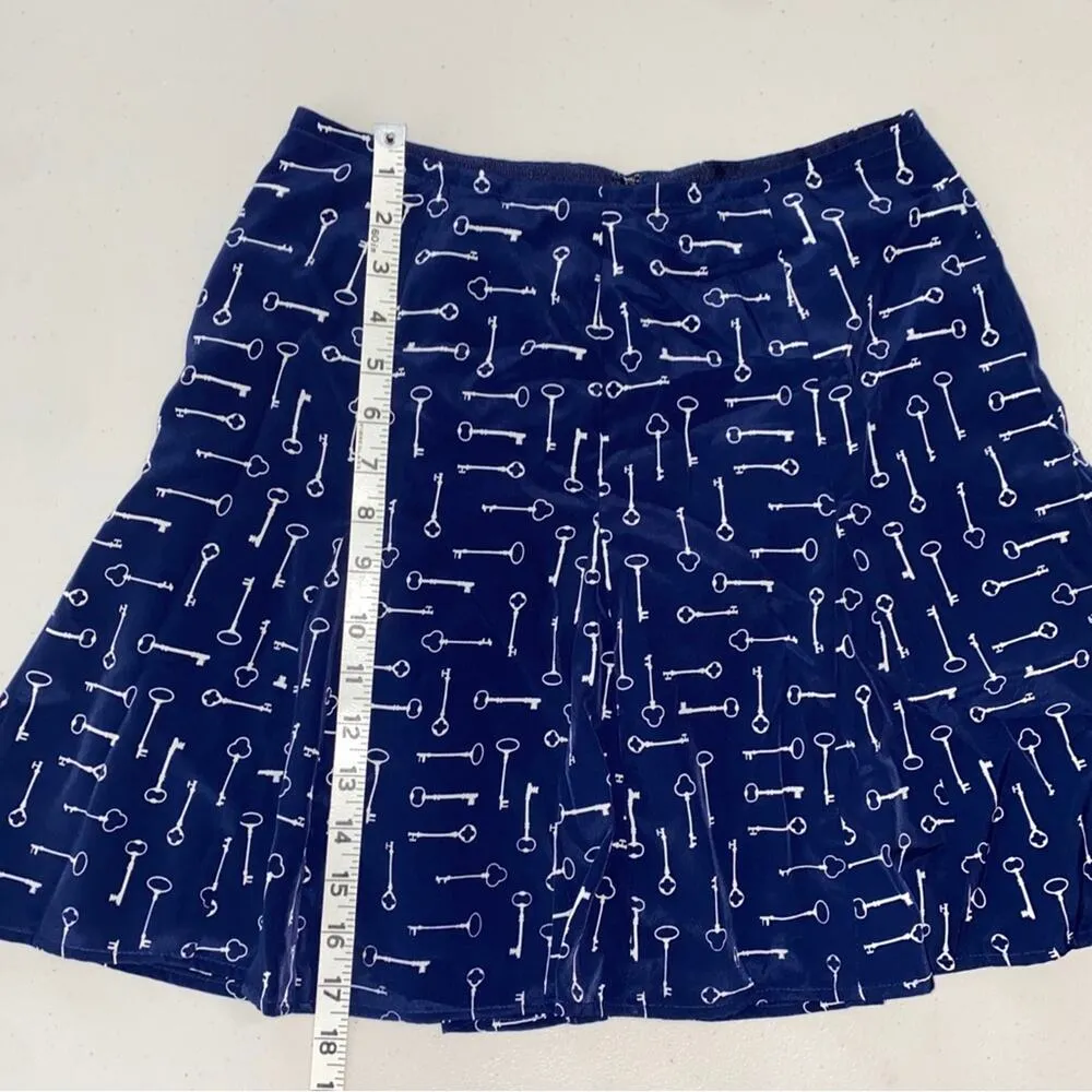 Banana Republic Navy Blue White Vintage Skeleton Keys Print Circle Skirt Size 0 - Image 4