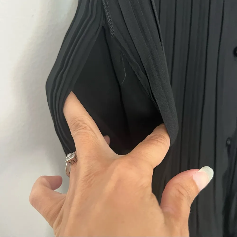 NWT  pleated sleeveless shirt dress collared button down black size small - Image 9