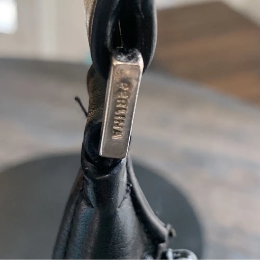 Perlina black smooth leather shoulder bag with silver accents pre loved - Image 5