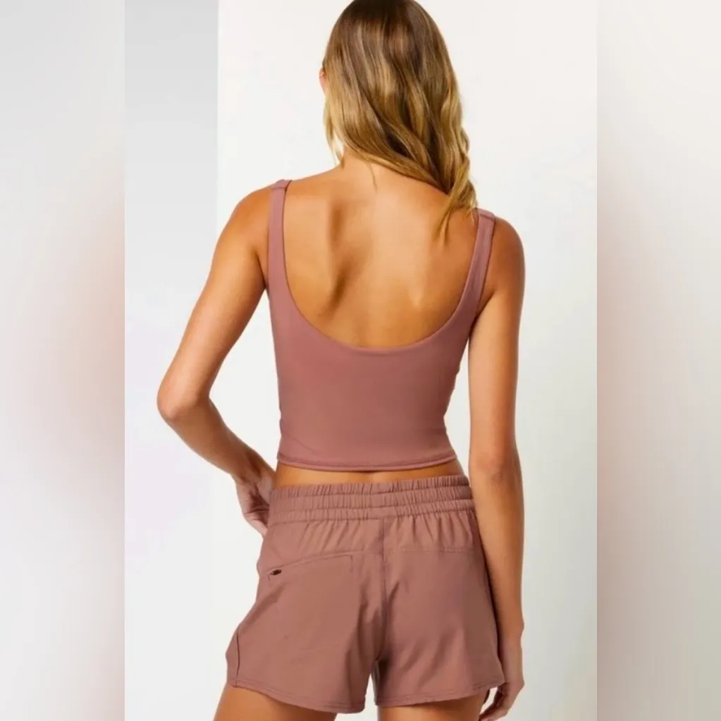 Vuori NWT Washed Daily Crop Top in Washed Marsala Color Size L - Image 2