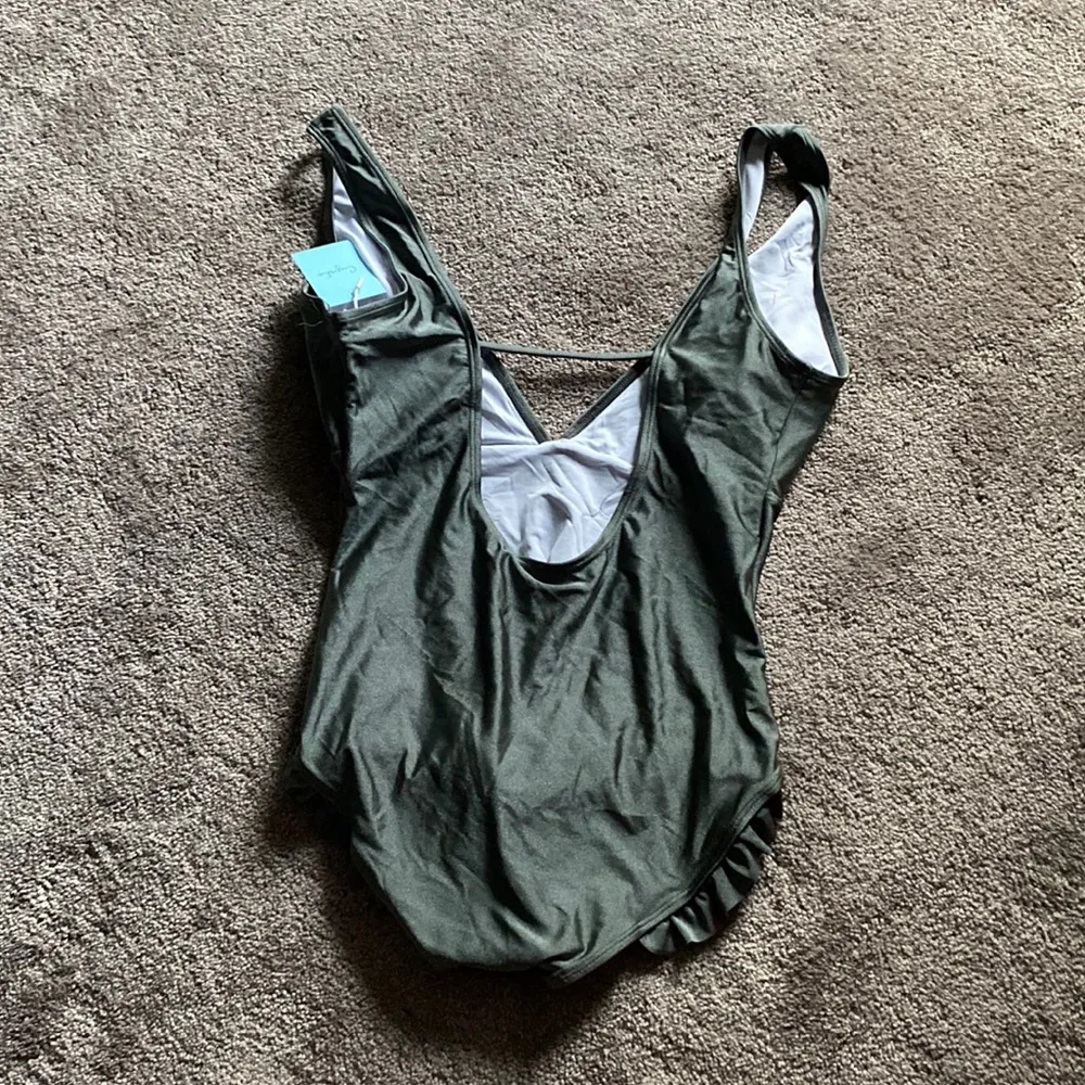 Cupshe Green One Piece Swimsuit SIZE L - Image 6