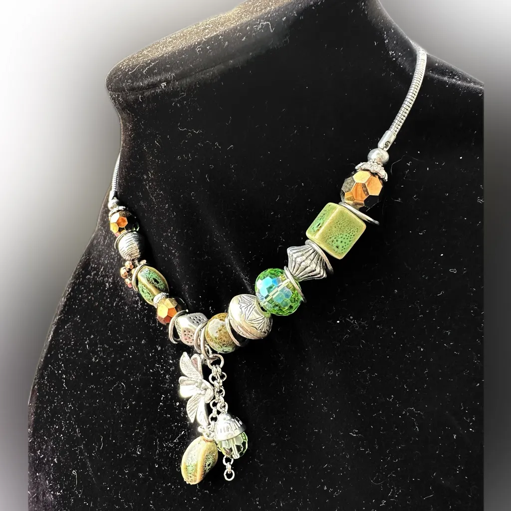 Gloria Vanderbilt Elegant natural stone silver beaded chain Necklace 18” - Image 5