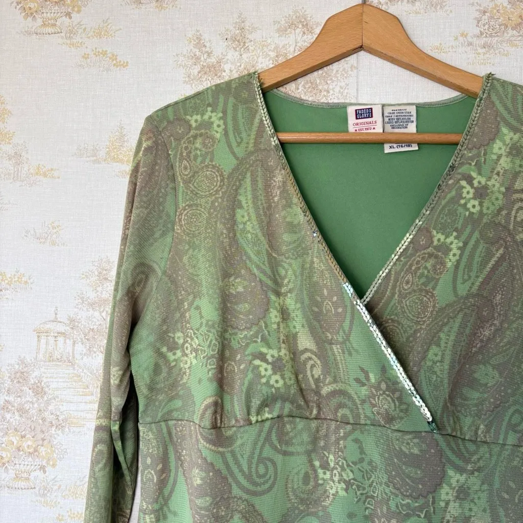 Vintage 90s y2k fairy Faded Glory green paisley sequin babydoll 3/4 sleeve top Size XL - Image 4