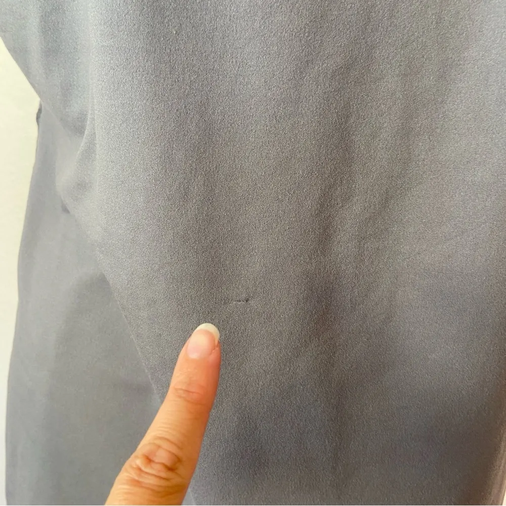 Solid Grey Short Sleeve V-Neck Quick Dry Athletic Top - Image 2