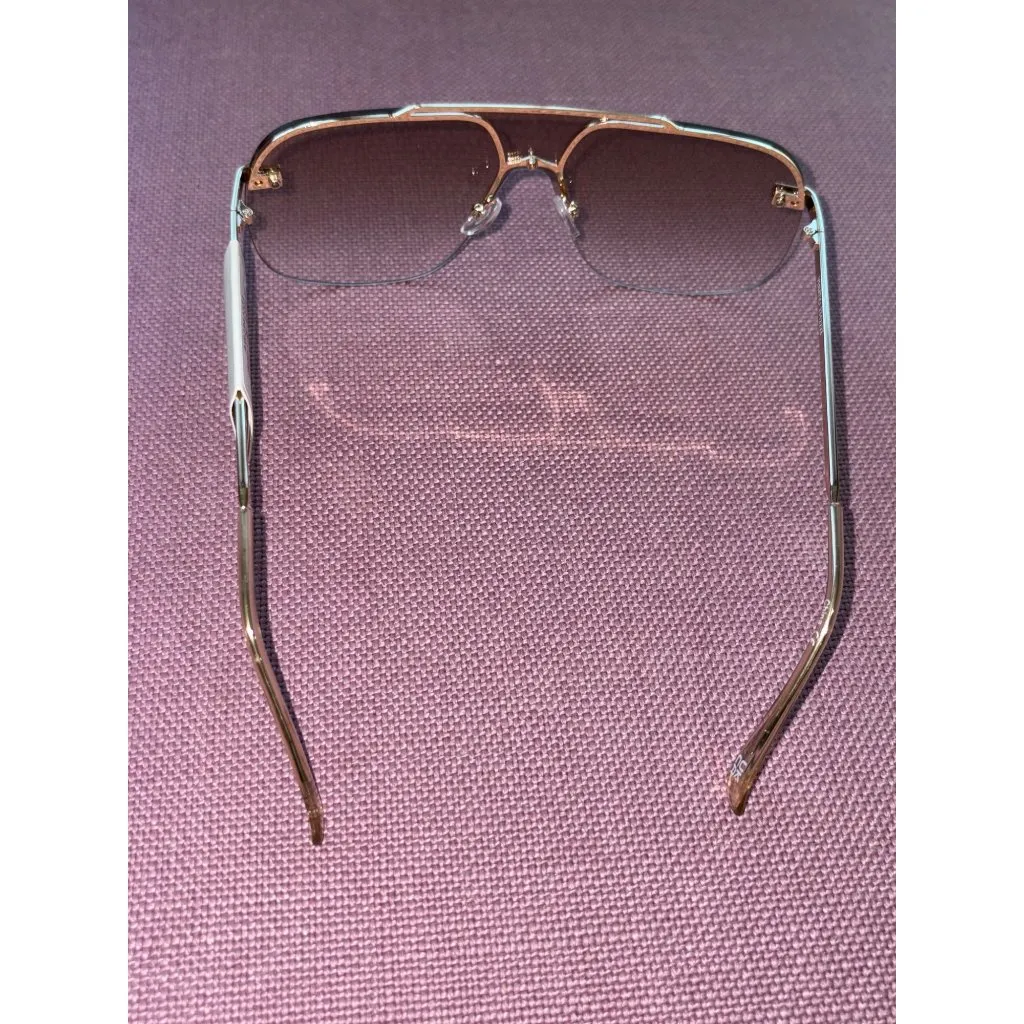 AIRE Venatici in Bright Gold & Light Brown Grad New Womens Sunnies - Image 8