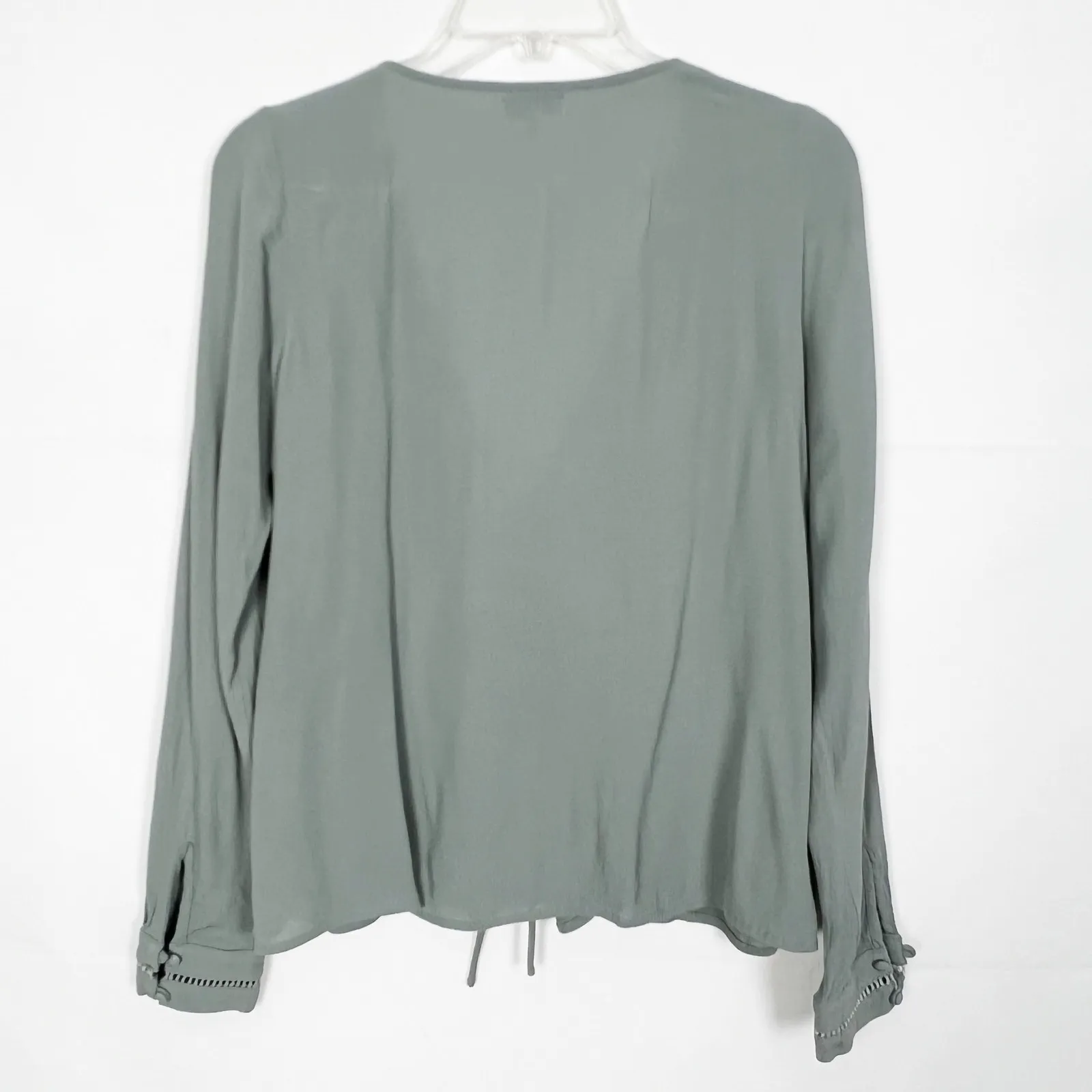 Tobi  Tie-Front Long Sleeve Top Size Small - Image 6