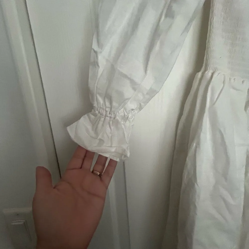 DOMENICA SHIRRED LONG SLEEVE MIDI DRESS - WHITE NWT Small - Image 3