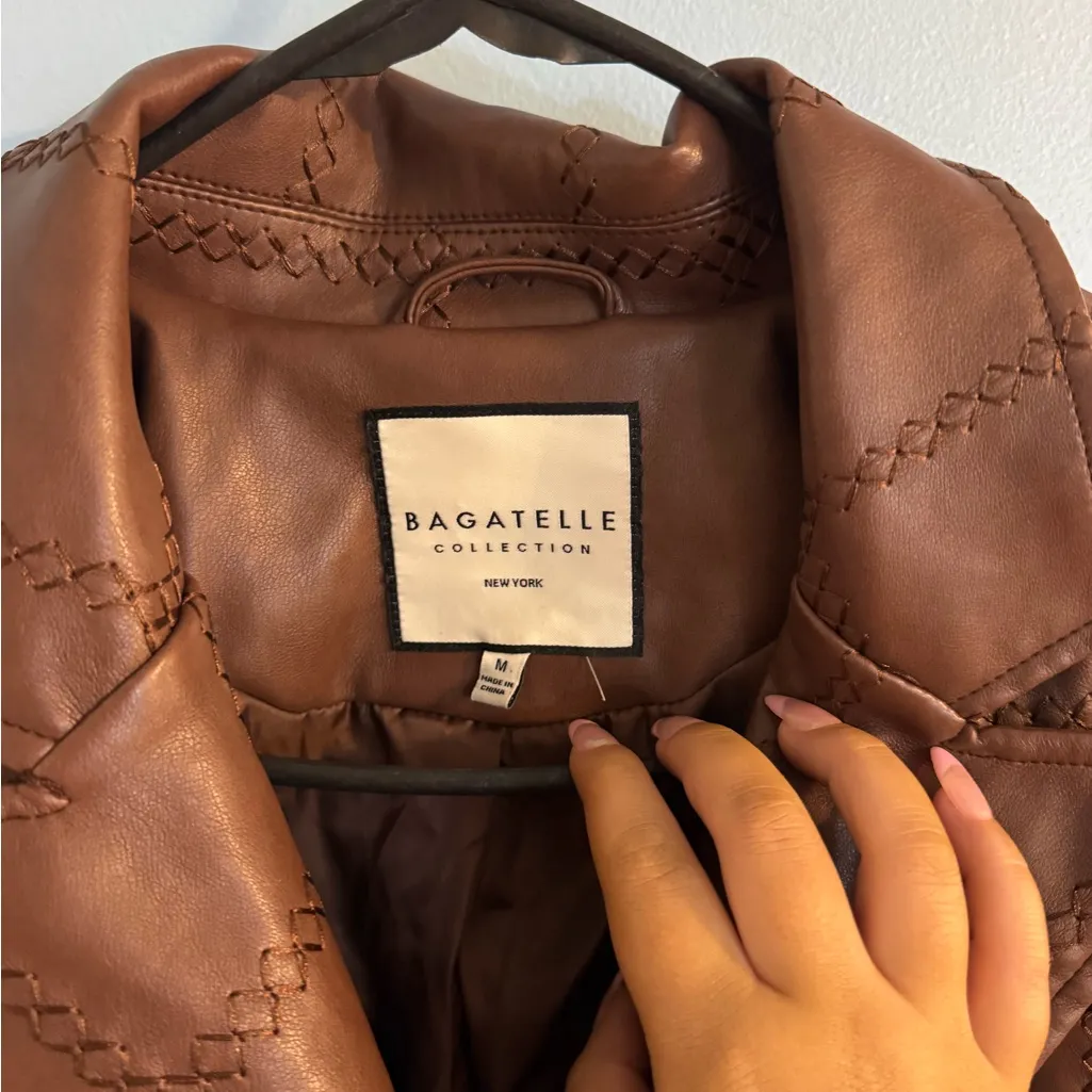 gorgeous brown faux leather jacket with unique pattern details size M Size M - Image 3